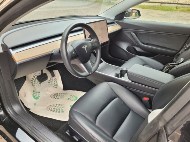 Tesla Model 3, 2019 г.