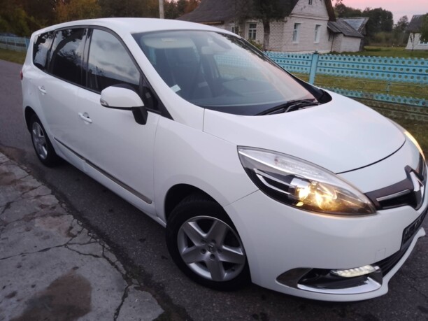 Renault Grand Scenic III · 2-й рестайлинг, 7 мест, 2016 г.