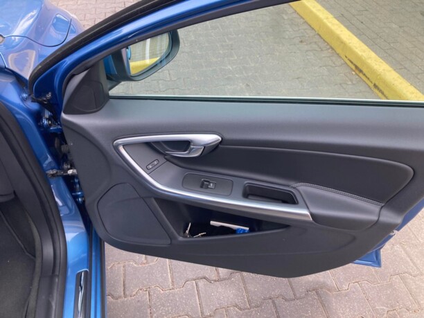 Volvo S60 II · Рестайлинг, 2015 г.