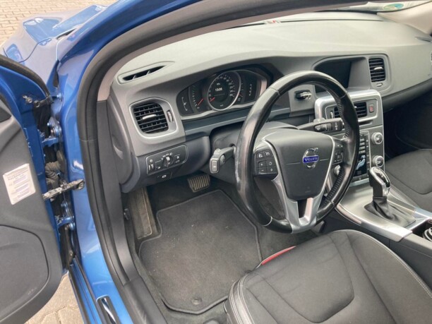 Volvo S60 II · Рестайлинг, 2015 г.