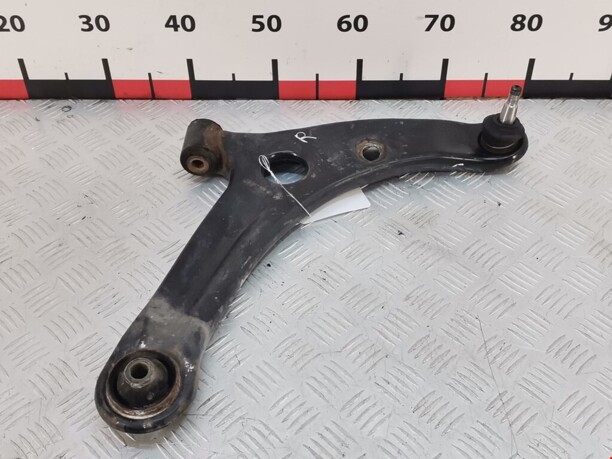 Рычаг передней подвески для Mitsubishi Colt VI 2002 - 2008