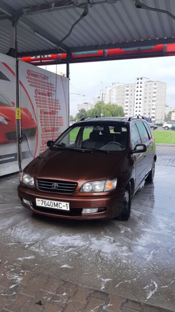 Toyota Picnic I, 7 мест, 1997 г.