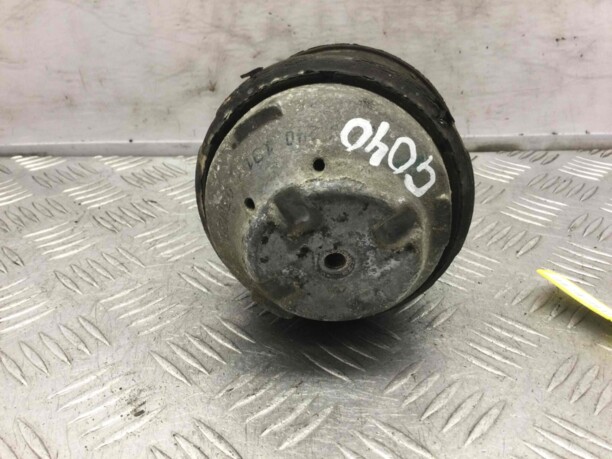 Опора(подушка) двигателя для Mercedes-Benz C-Класс W203, S203, CL203 2000 - 2004