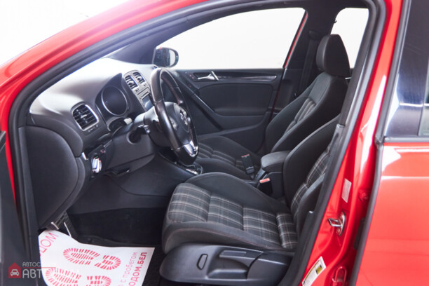 Volkswagen Golf GTI VI, 2009 г.