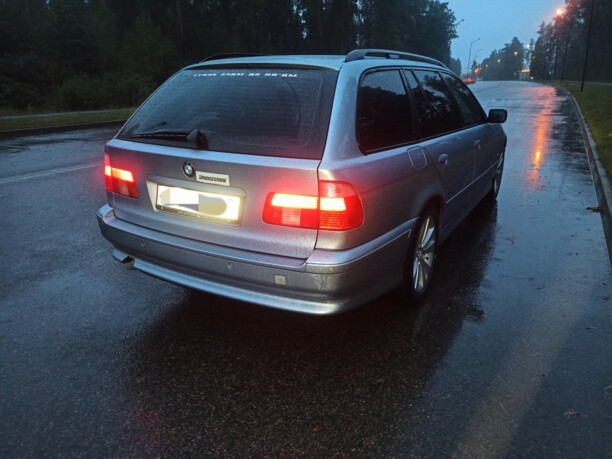 BMW 5 серия E39, 2002 г.