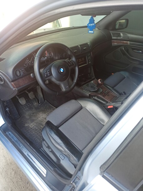 BMW 5 серия E39, 2002 г.
