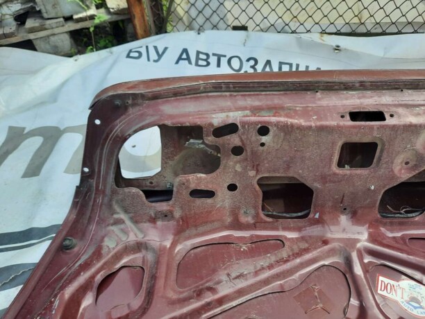 Дверь багажника в сборе для Mazda 626 III · Рестайлинг 1992-1997