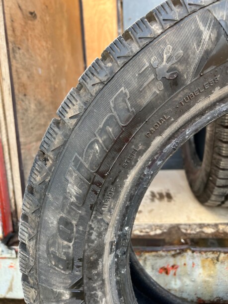 Легковые шины Cordiant 195/65 R15 4 шт.