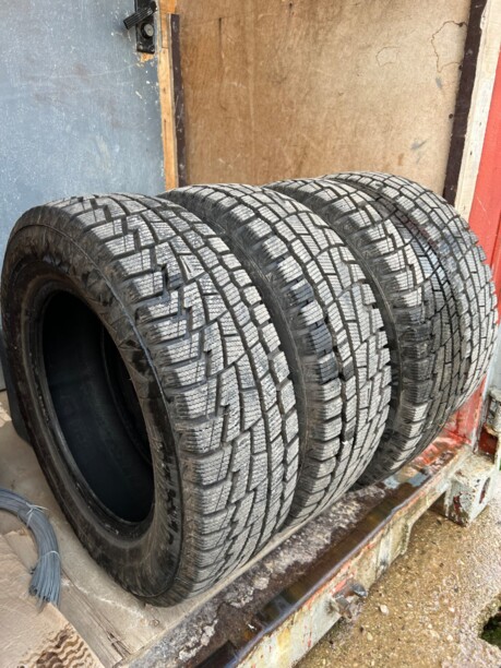 Легковые шины Cordiant 195/65 R15 4 шт.
