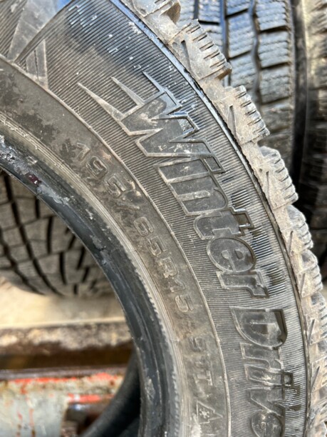 Легковые шины Cordiant 195/65 R15 4 шт.