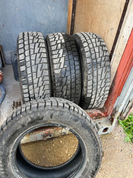 Легковые шины Cordiant 195/65 R15 4 шт.