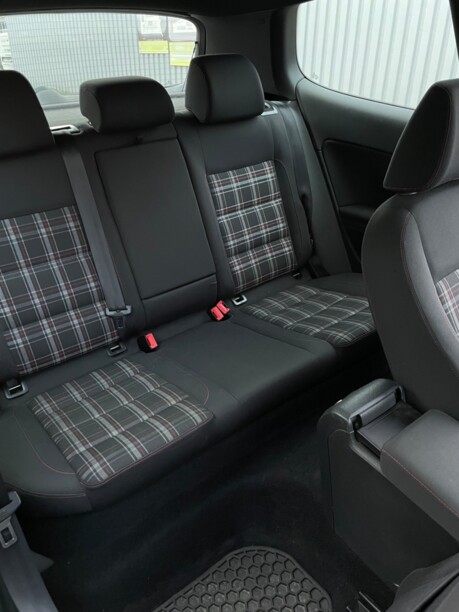 Volkswagen Golf GTI VI, 2010 г.