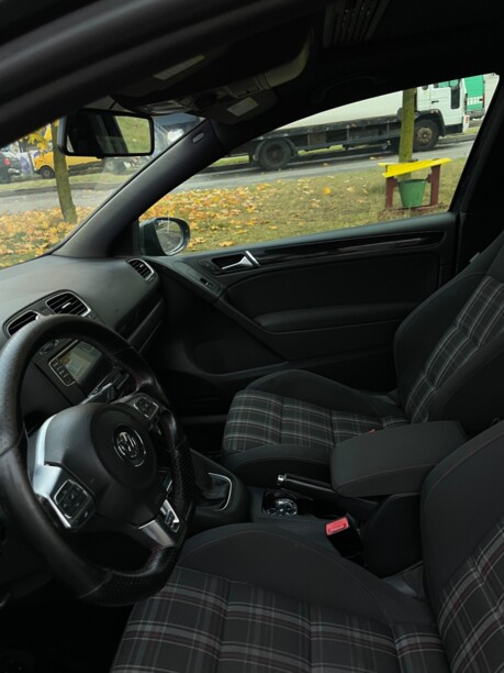 Volkswagen Golf GTI VI, 2010 г.