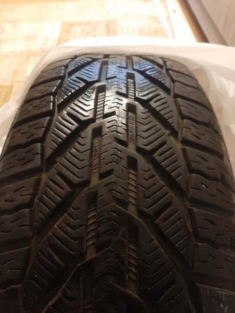 Легковые шины Kormoran 235/65 R17 4 шт.