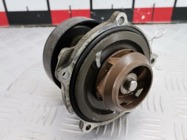 Водяная помпа для Audi A6 C5 1997 - 2001