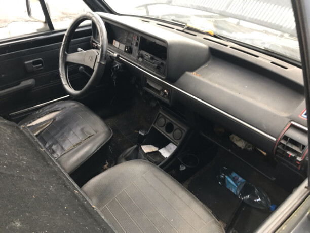 Весь автомобиль на запчасти для Volkswagen Golf I 1974-1993