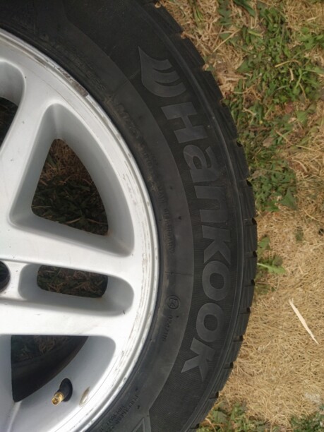 Легковые шины Hankook 195/65 R15 2 шт.