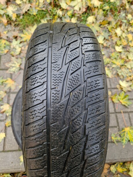 Легковые шины Matador 185/65 R15 2 шт.