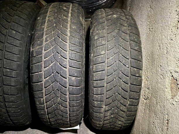Легковые шины GoodYear UltraGrip Perfomance 215/65 R17 4 шт.