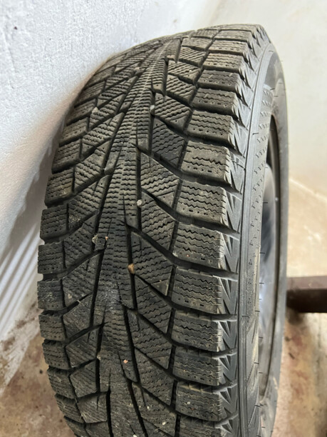 Легковые шины Hankook m+s 195/65 R15 4 шт.