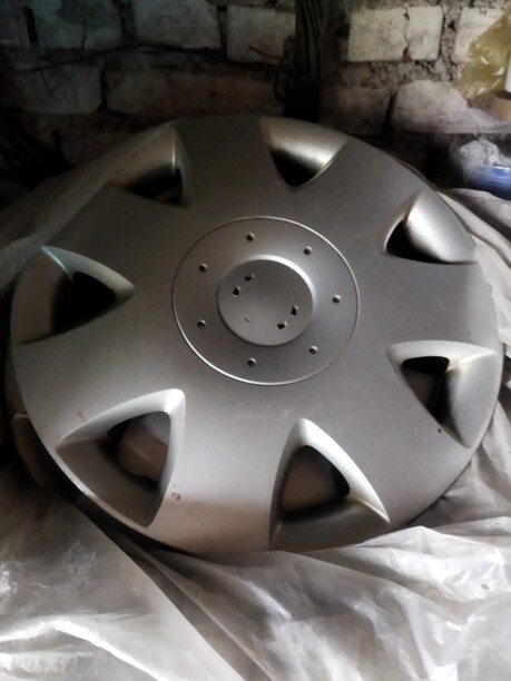Легковые шины Nokian 195/65 R15 4 шт.
