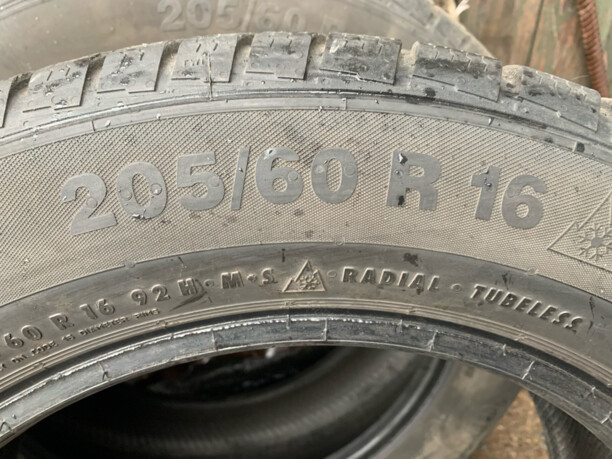 Легковые шины Continental ContiWinterContact TS830P RSC 205/60 R16 4 шт.