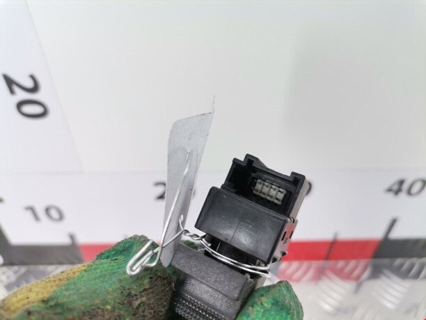 Кнопка стеклоподъемника для Audi A3 8L 1996-2000