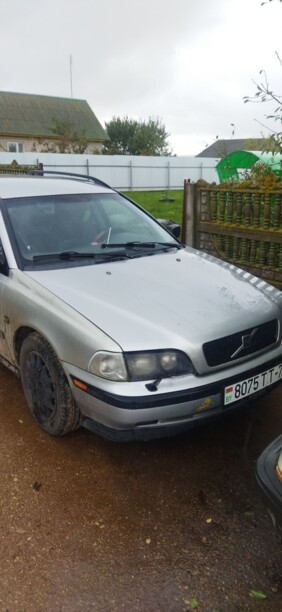 Volvo V40 I · Рестайлинг, 2000 г.