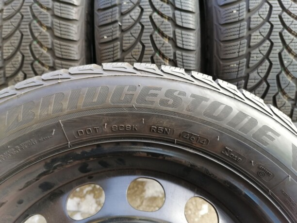 Легковые шины Bridgestone Blizzak LM-32 205/55 R16 4 шт.