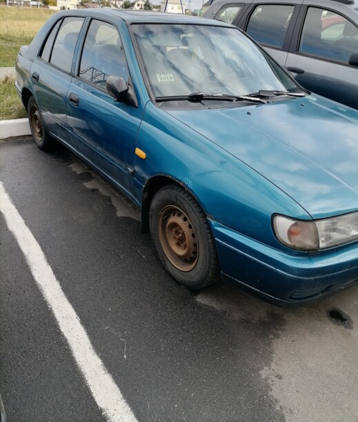 Nissan Sunny N14, 1995 г.