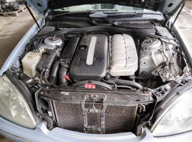 Весь автомобиль на запчасти для Mercedes-Benz S-Класс W220 · Рестайлинг 2002 - 2005