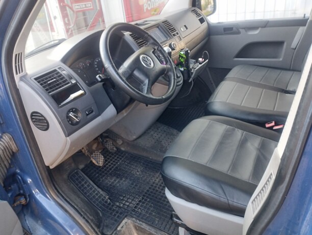 Volkswagen Transporter T5, 2004 г.