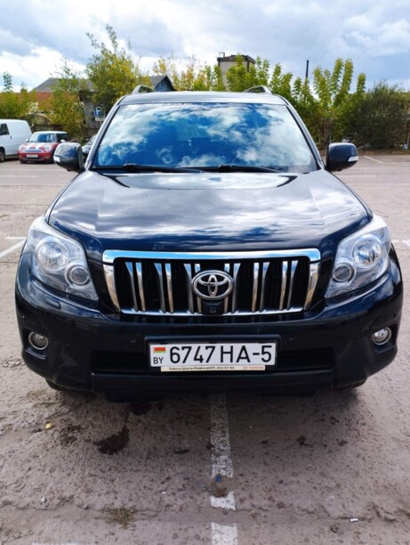 Toyota Land Cruiser Prado J150, 7 мест, 2010 г.