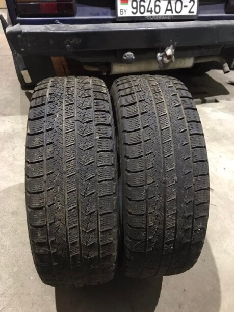 Легковые шины Nexen 205/65 R15 2 шт.
