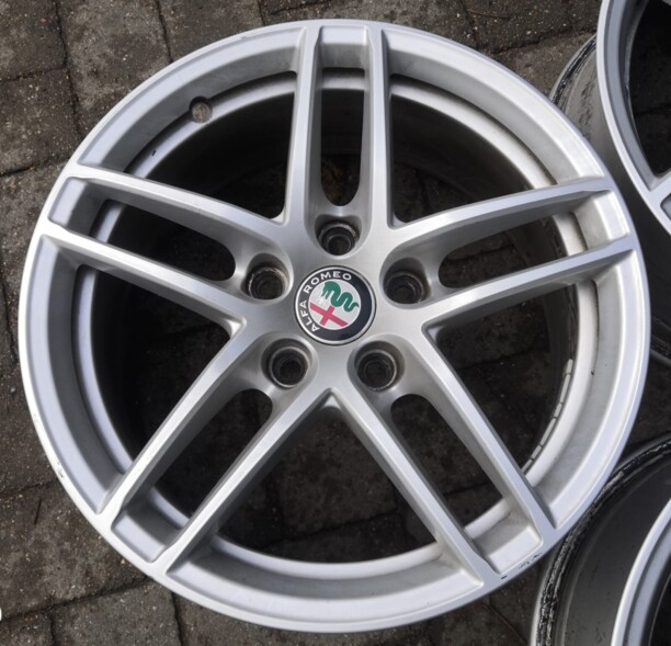 ALFA-ROMEO GIULIA 7x16 5x110 4 шт.
