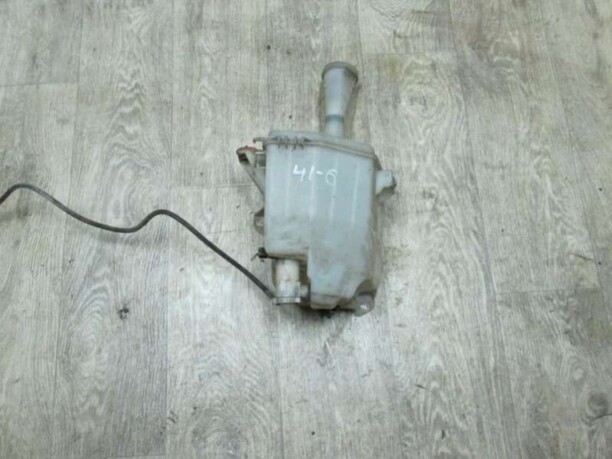 Бачок омывателя для Nissan Sunny VII (B13) 1990 - 1993
