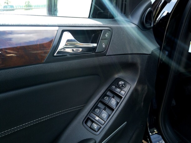 Mercedes-Benz GL-Класс X164 (Рестайлинг), 7 мест, 2011 г.