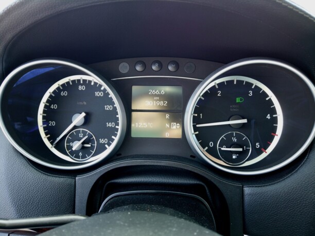 Mercedes-Benz GL-Класс X164 (Рестайлинг), 7 мест, 2011 г.