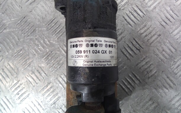 Стартер для Audi A4 B6 2000 - 2006