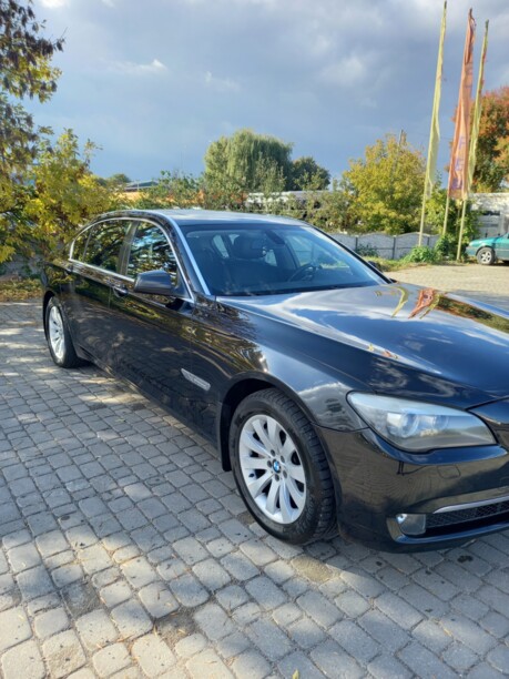 BMW 7 серия F02 (Long), 2009 г.