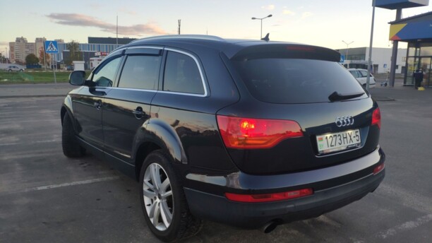 Audi Q7 4L, 7 мест, 2007 г.