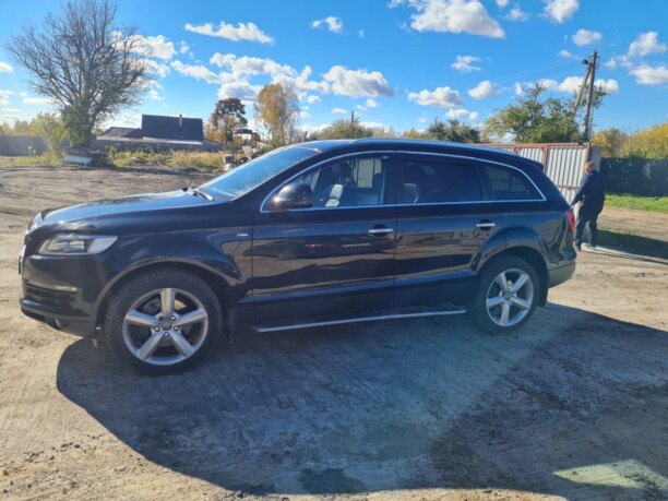 Audi Q7 4L, 7 мест, 2007 г.