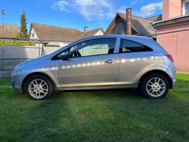 Opel Corsa D, 2008 г.
