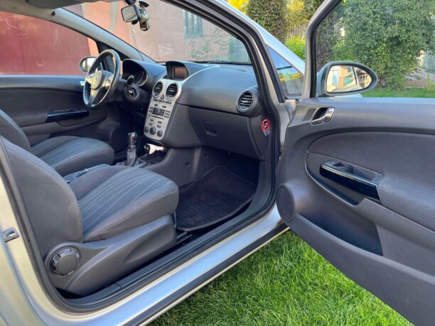 Opel Corsa D, 2008 г.