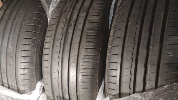 Легковые шины Yokohama BlueEarth 235/55 R18 4 шт.