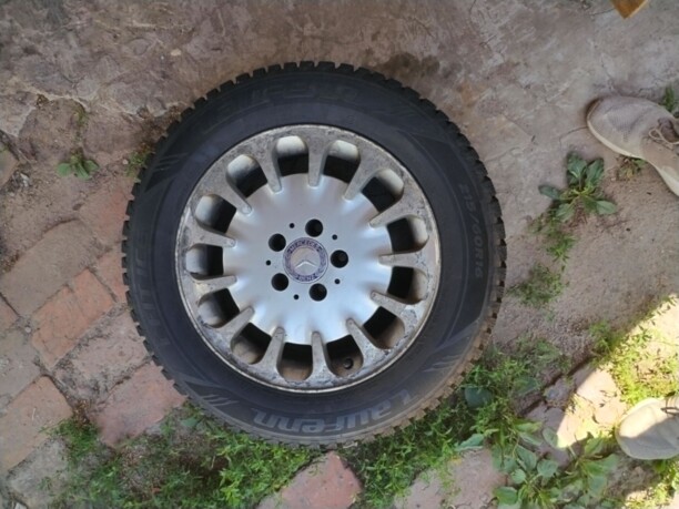 Легковые шины Laufenn 215/60 R16 4 шт.