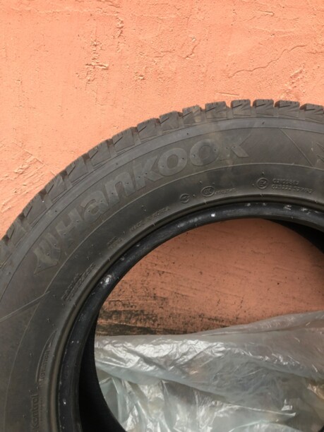 Легковые шины Hankook Winter i*cept X 102T 225/65 R17 4 шт.