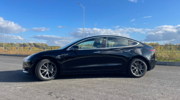 Tesla Model 3, 2018 г.