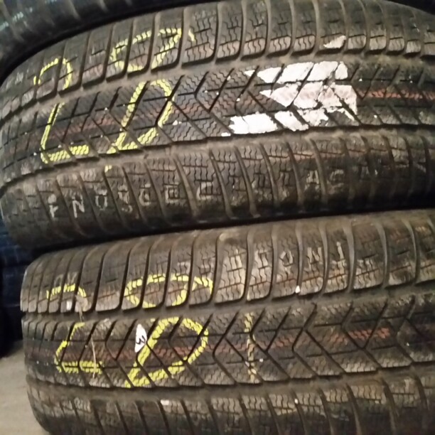 Легковые шины Pirelli Sottozero-3 RSC 245/45 R18 2 шт.
