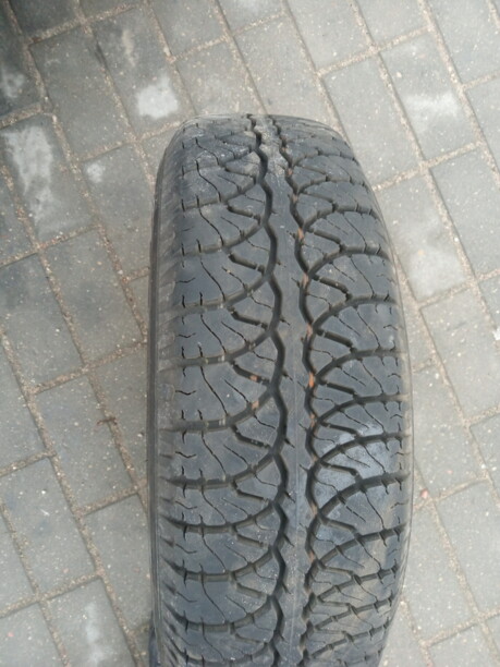 Легковые шины GoodYear 175/70 R13 1 шт.